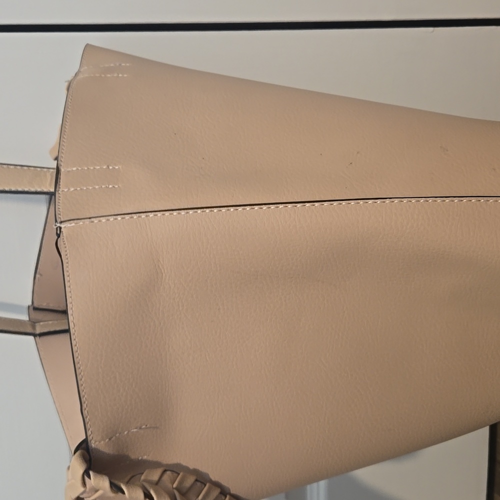 Jules Kae Beige Braided Handle Bag - Picture 13 of 16
